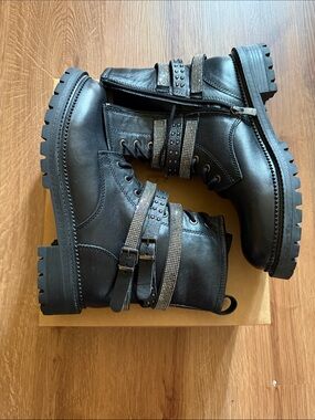 Steve Madden Black Studded Combat Boots - Women’s Stylish Leather Lace-Up